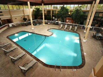 Ramada Overland Park Mission Съоръжения снимка